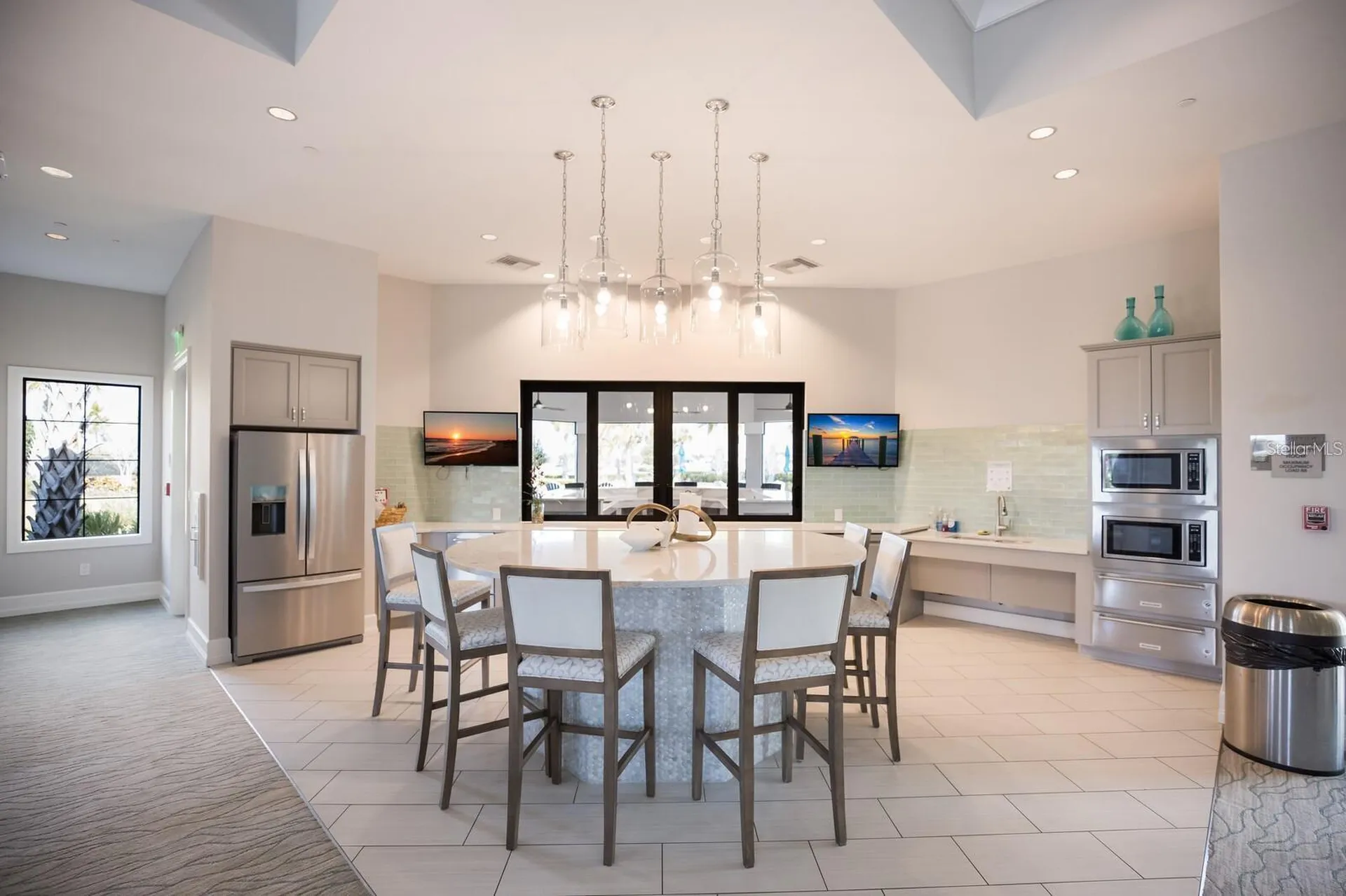 712 Sigsbee Loop Sarasota FL 34240