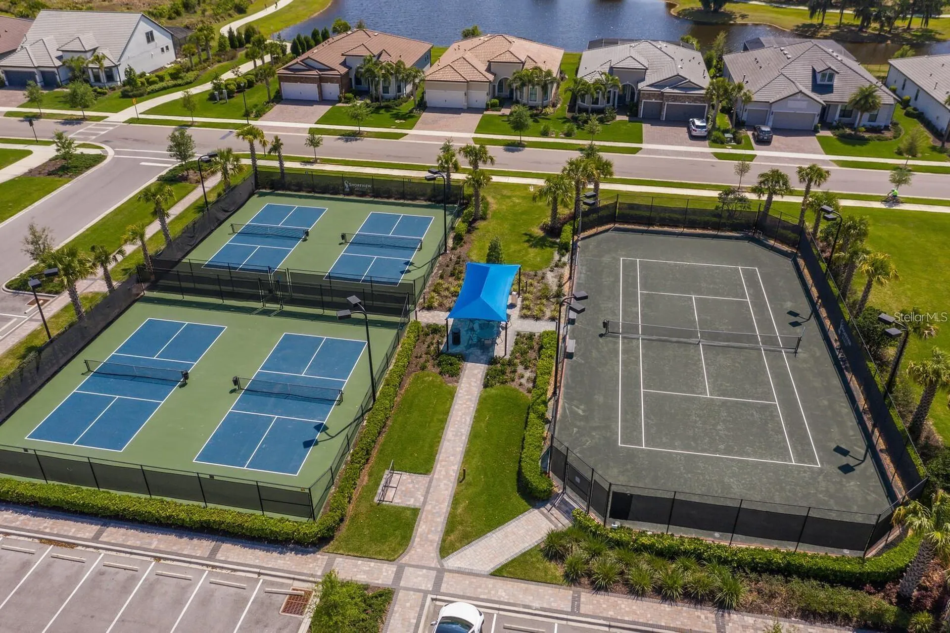 712 Sigsbee Loop Sarasota FL 34240