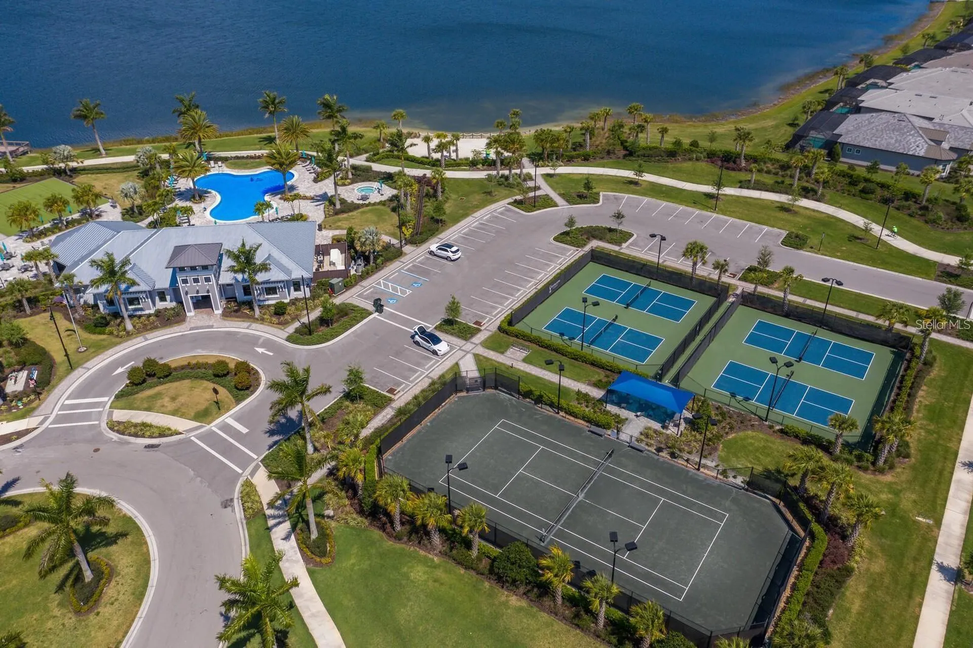 712 Sigsbee Loop Sarasota FL 34240