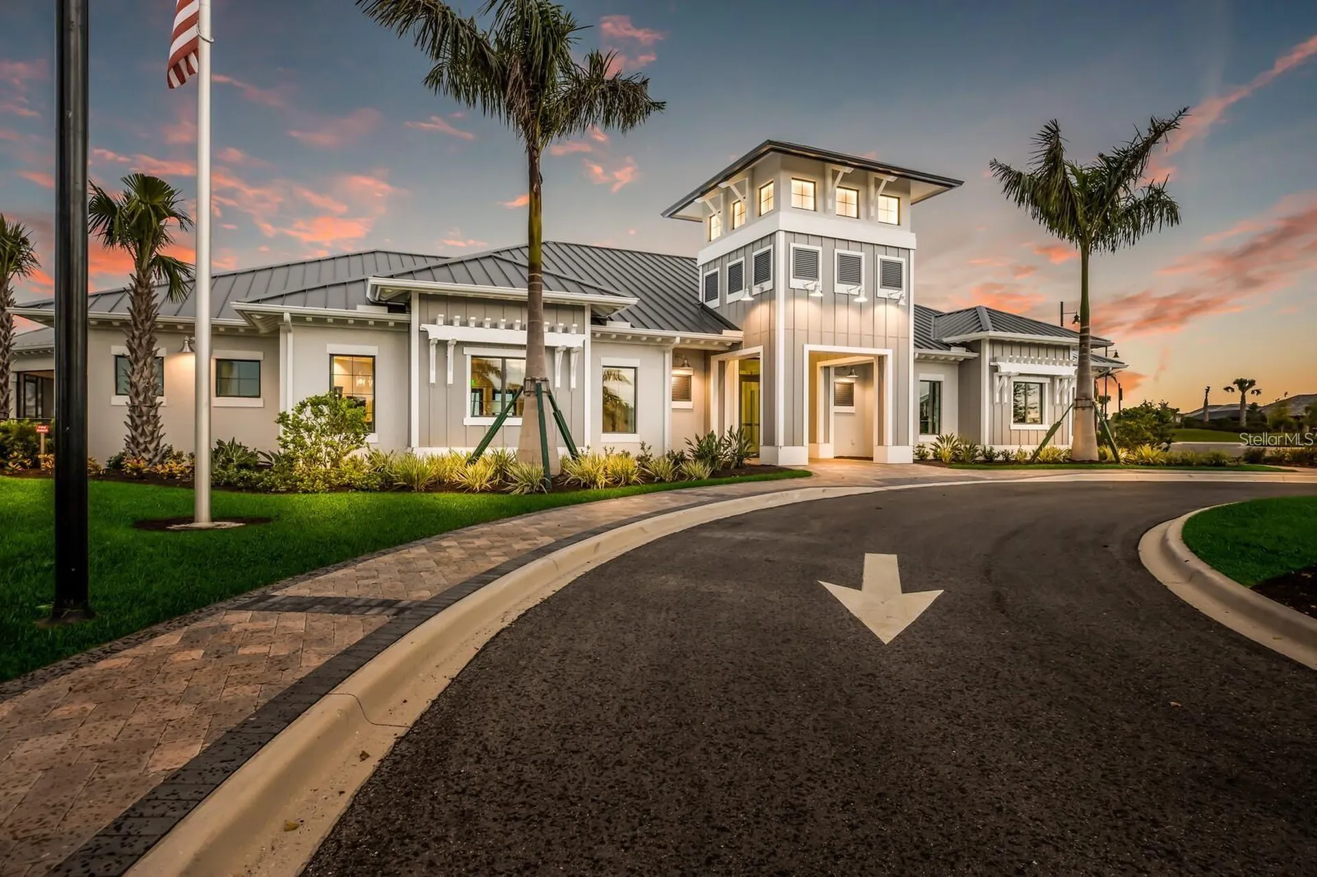 712 Sigsbee Loop Sarasota FL 34240