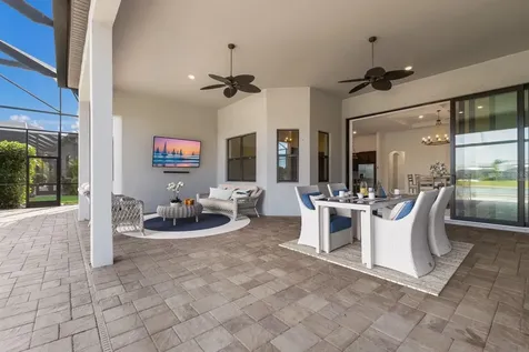 712 Sigsbee Loop Sarasota FL 34240