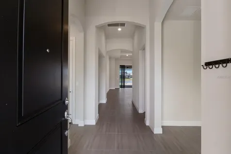 712 Sigsbee Loop Sarasota FL 34240