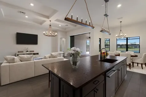 712 Sigsbee Loop Sarasota FL 34240