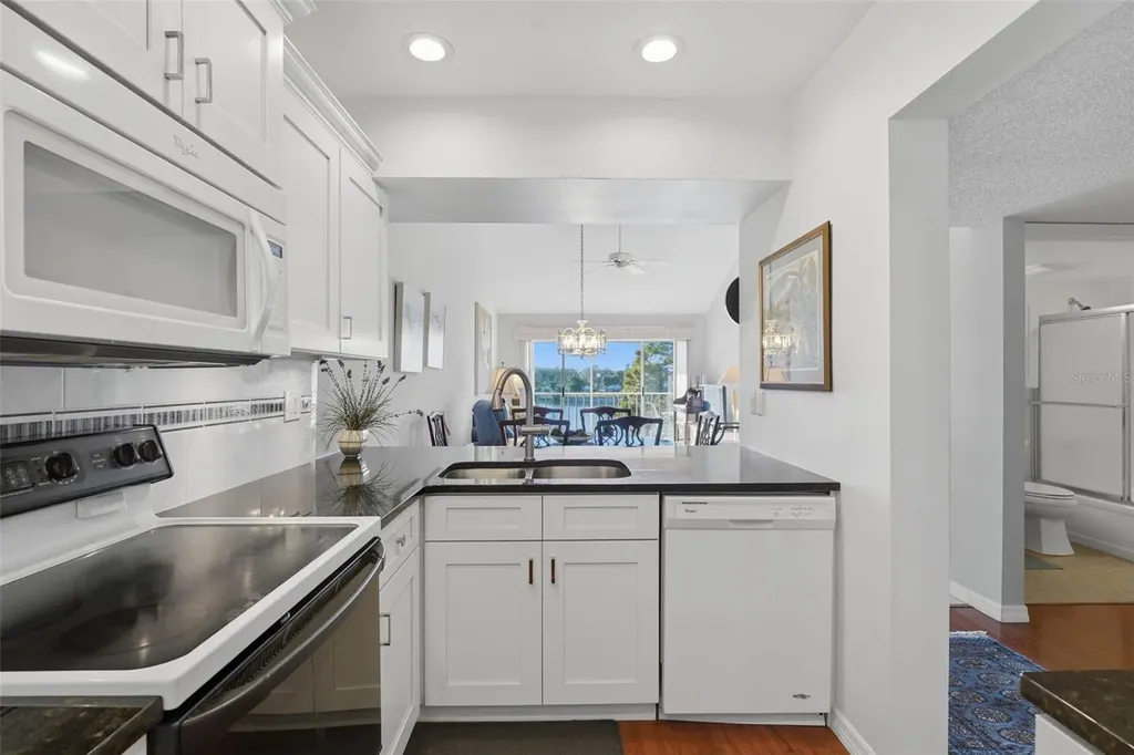 437 Cerromar Lane Venice FL 34293