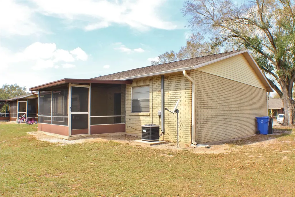 9515 Fieldview Circle Thonotosassa FL 33592