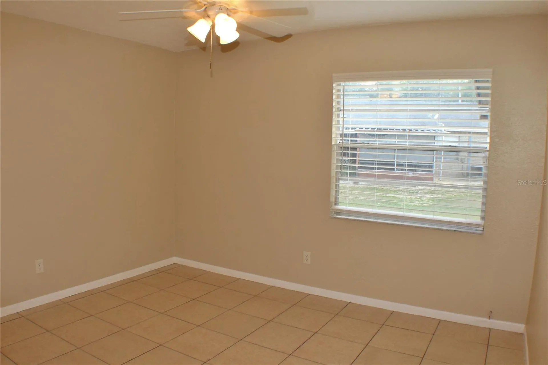 9515 Fieldview Circle Thonotosassa FL 33592