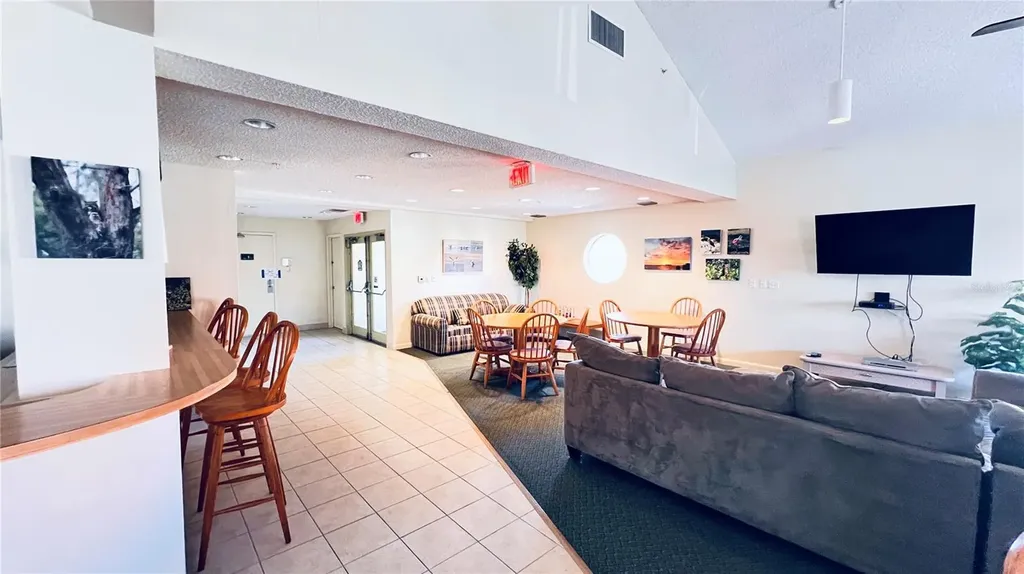 1515 Pinellas Bayway S Tierra Verde FL 33715