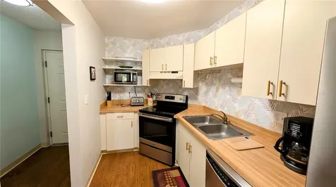 1515 Pinellas Bayway S Tierra Verde FL 33715