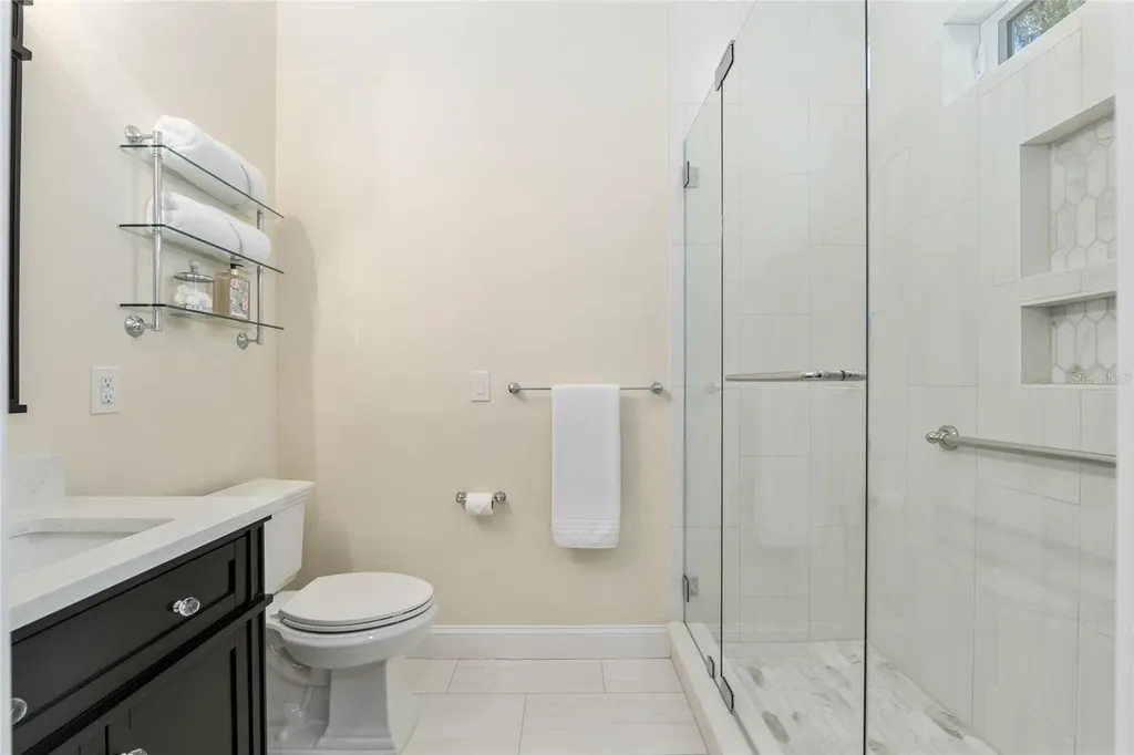 33 Lake Wood Circle Ocala FL 34482