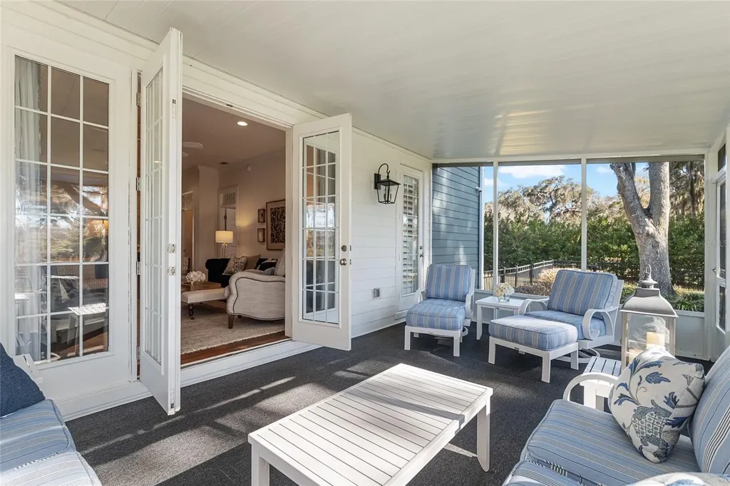 33 Lake Wood Circle Ocala FL 34482