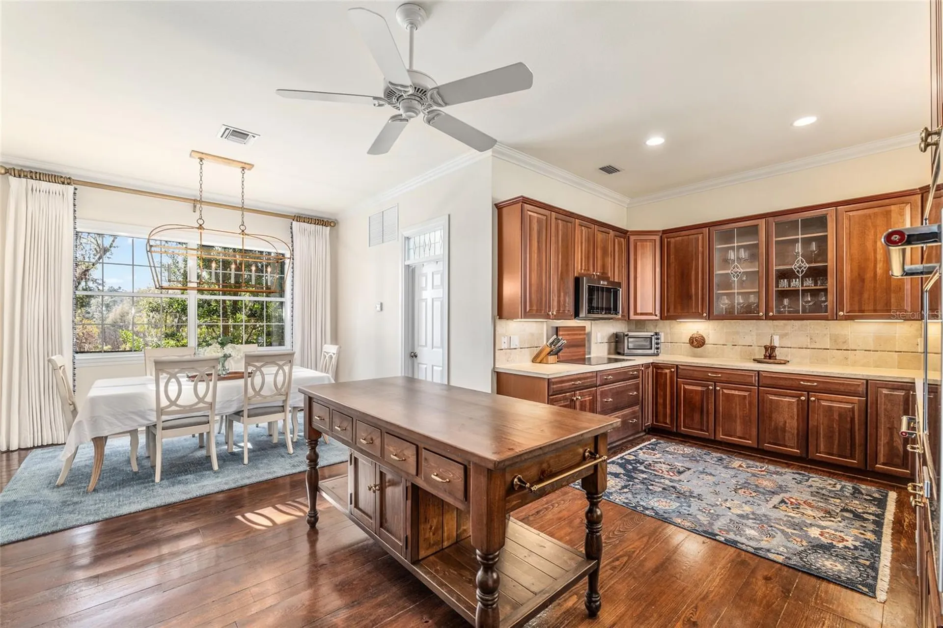 33 Lake Wood Circle Ocala FL 34482