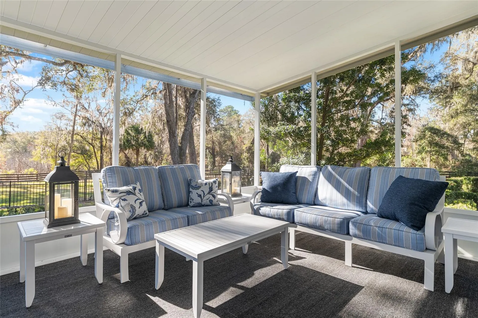 33 Lake Wood Circle Ocala FL 34482