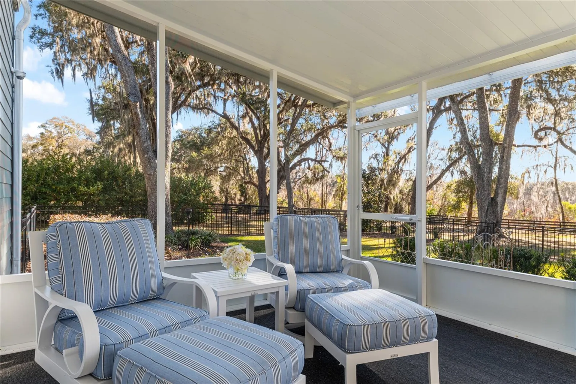 33 Lake Wood Circle Ocala FL 34482