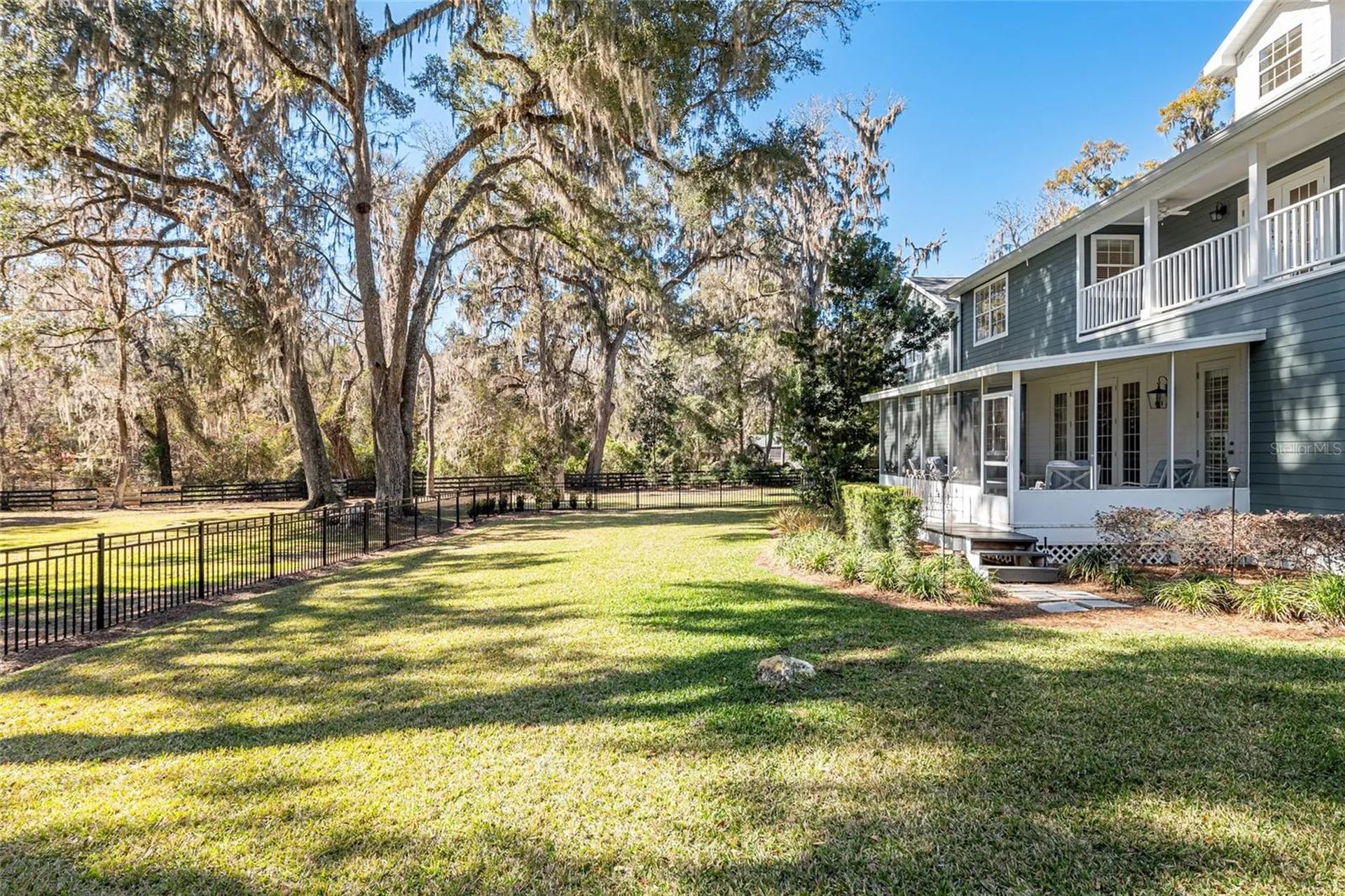 33 Lake Wood Circle Ocala FL 34482