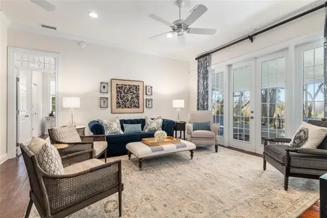 33 Lake Wood Circle Ocala FL 34482