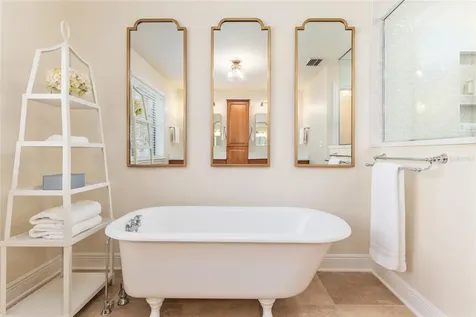 33 Lake Wood Circle Ocala FL 34482
