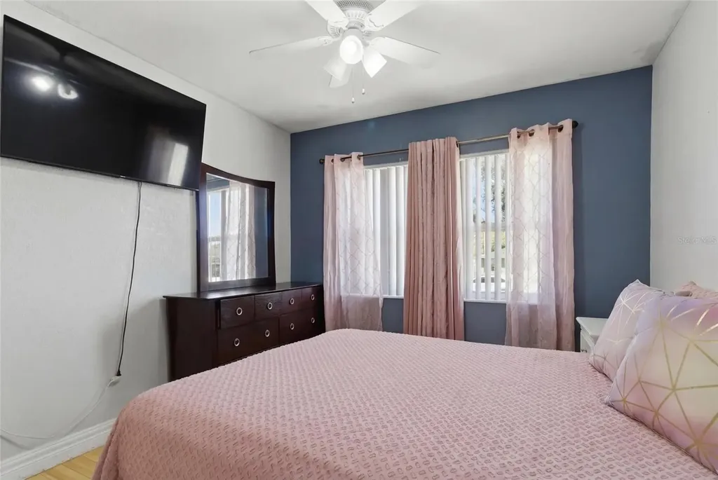 4608 Harvey Avenue Tampa FL 33603