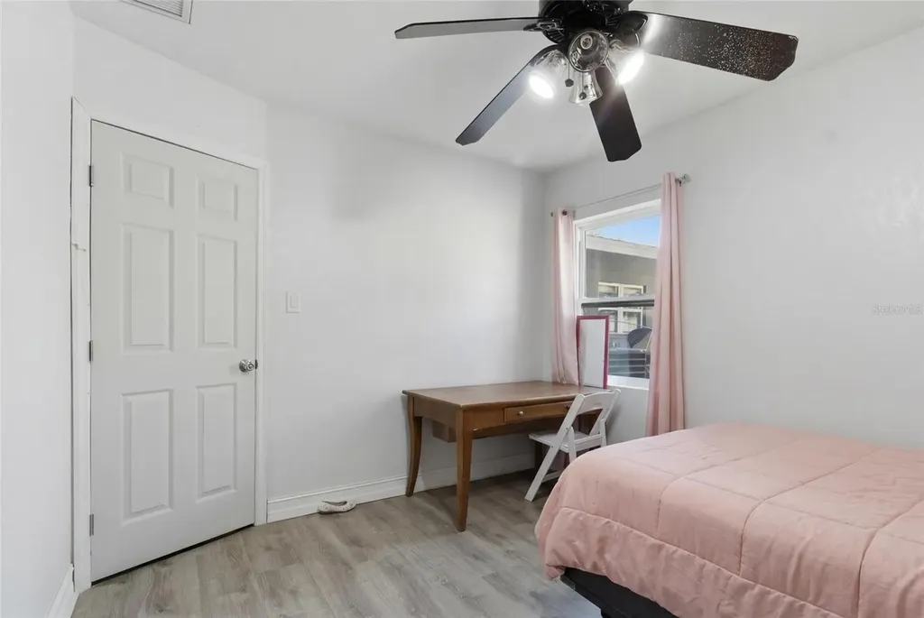 4608 Harvey Avenue Tampa FL 33603