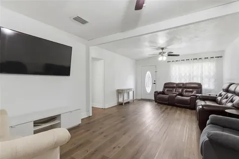 4608 Harvey Avenue Tampa FL 33603