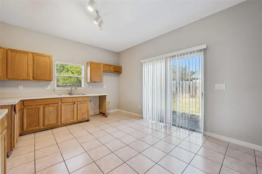 2572 Acuna Court Lake Mary FL 32746