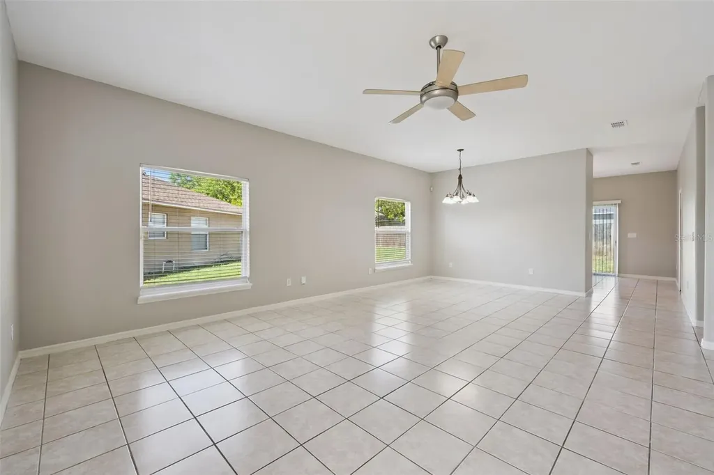 2572 Acuna Court Lake Mary FL 32746