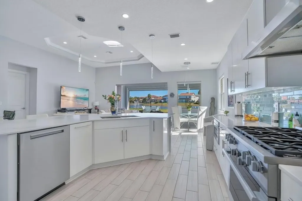10481 Royal Cypress Way Orlando FL 32836