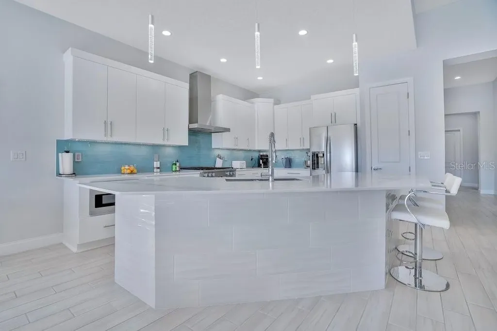 10481 Royal Cypress Way Orlando FL 32836