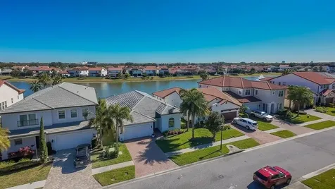 10481 Royal Cypress Way Orlando FL 32836