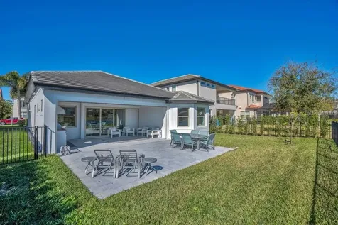 10481 Royal Cypress Way Orlando FL 32836