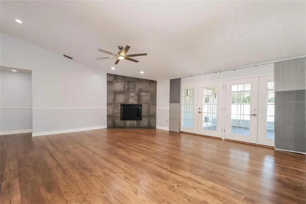 3006 Merrill Avenue Clearwater FL 33759