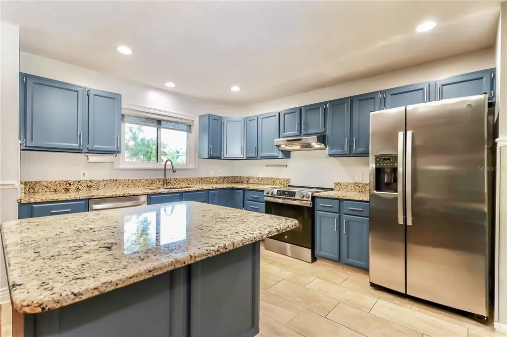 3006 Merrill Avenue Clearwater FL 33759