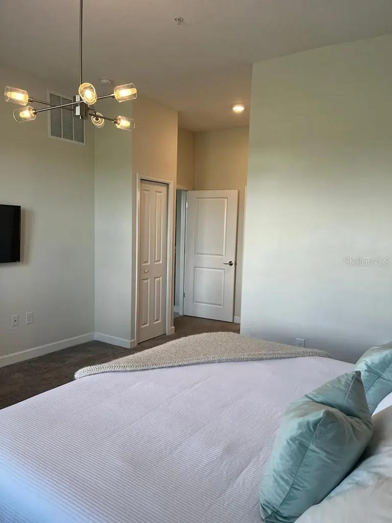 563 Ocean Course Avenue Davenport FL 33896