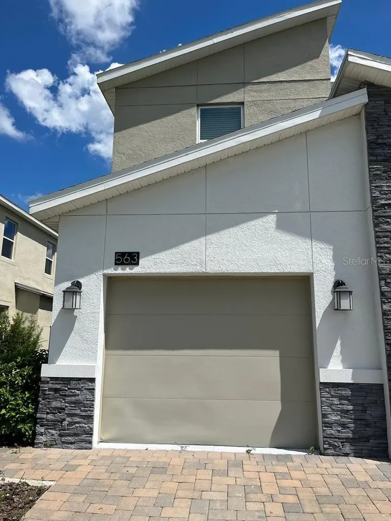 563 Ocean Course Avenue Davenport FL 33896