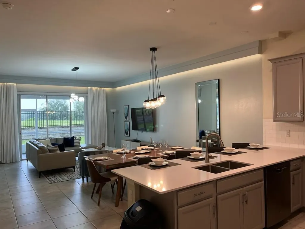 563 Ocean Course Avenue Davenport FL 33896