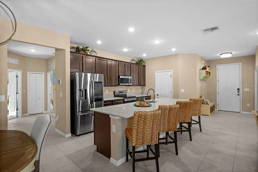 2213 SW 7th Place Cape Coral FL 33991