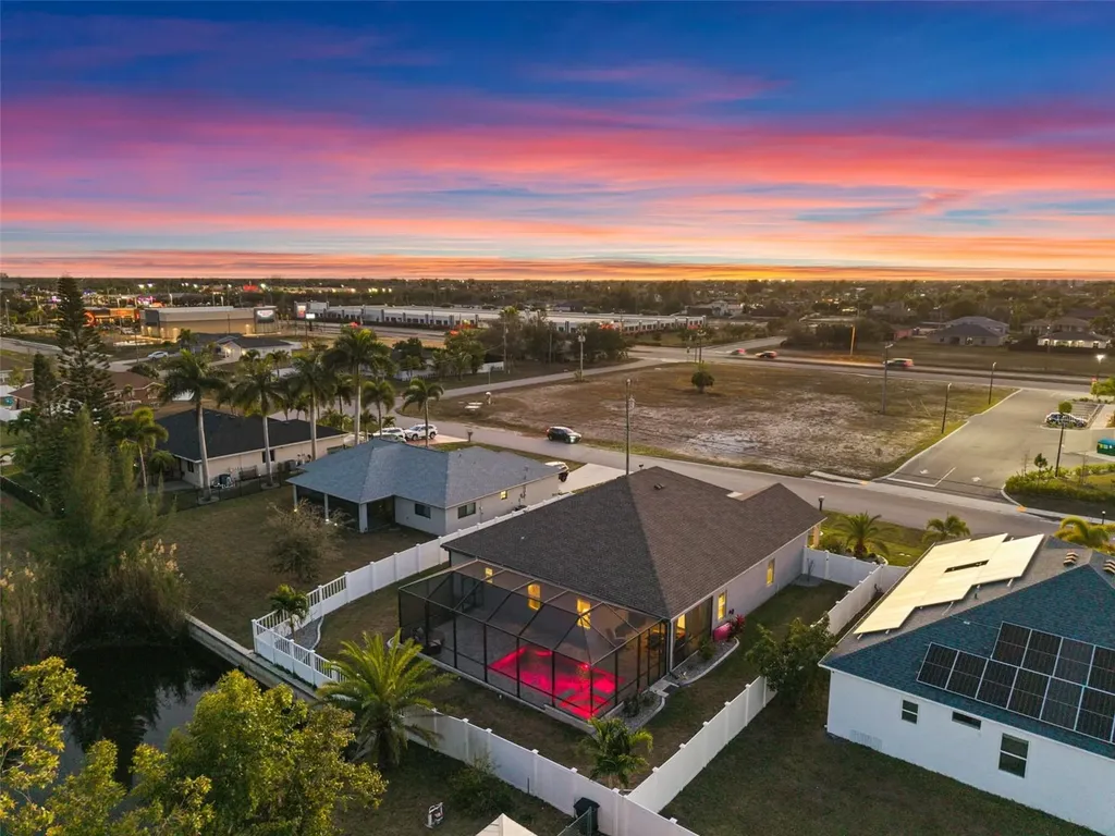 2213 SW 7th Place Cape Coral FL 33991