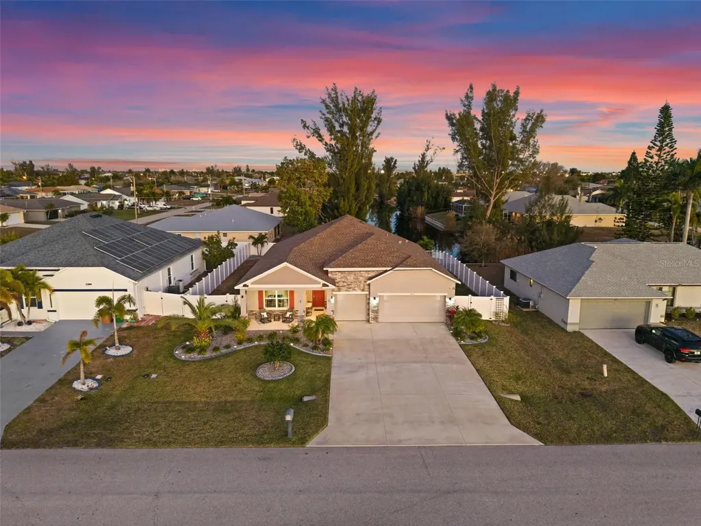 2213 SW 7th Place Cape Coral FL 33991