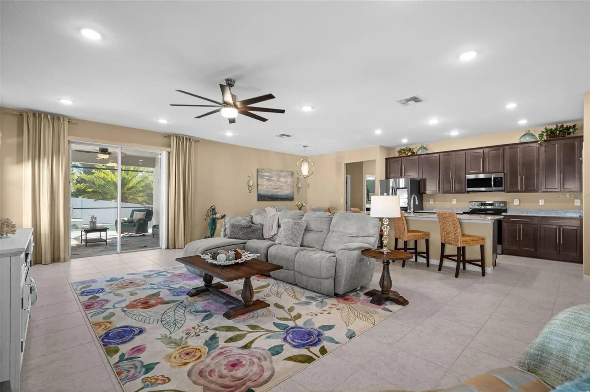 2213 SW 7th Place Cape Coral FL 33991