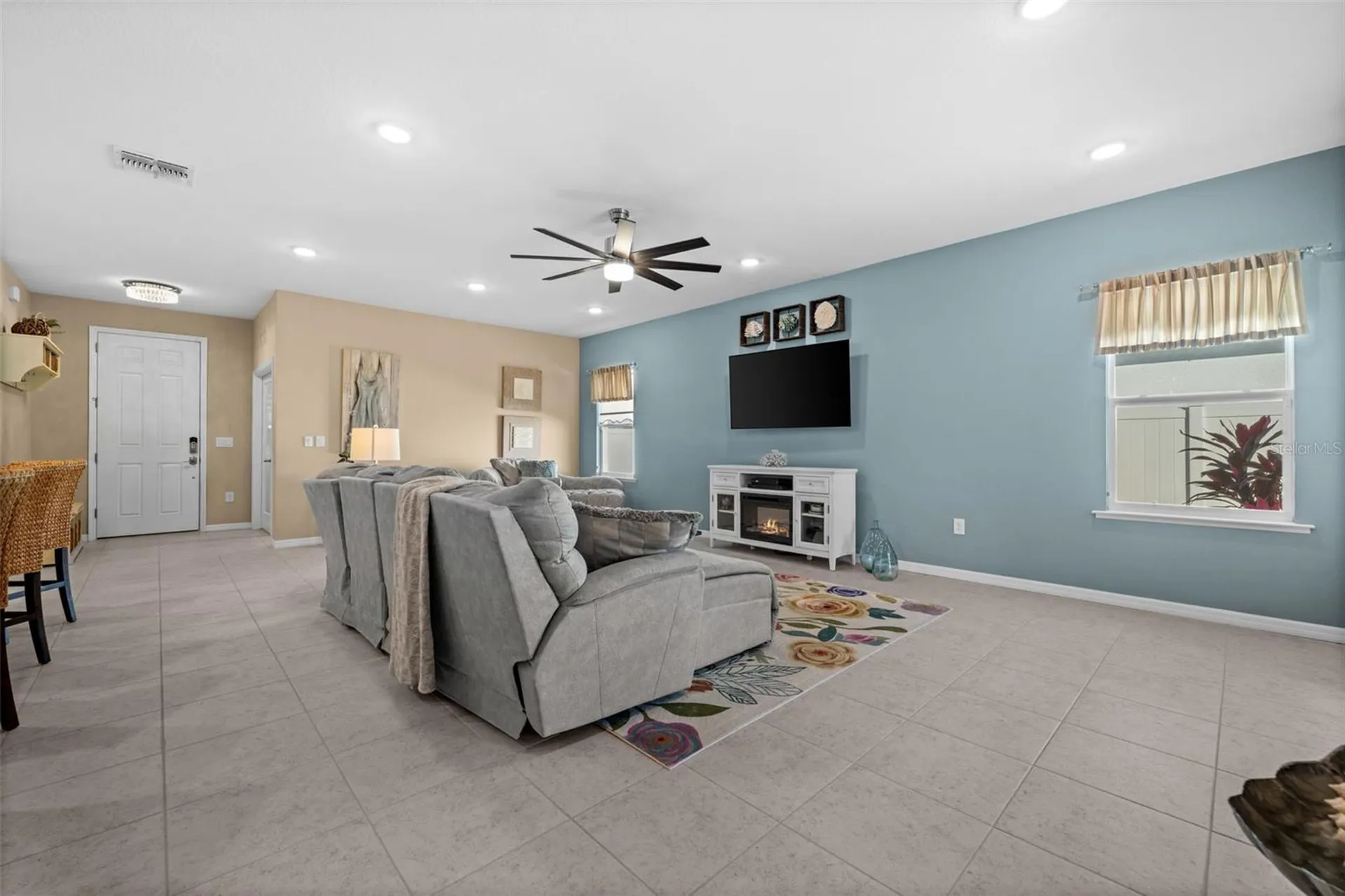 2213 SW 7th Place Cape Coral FL 33991