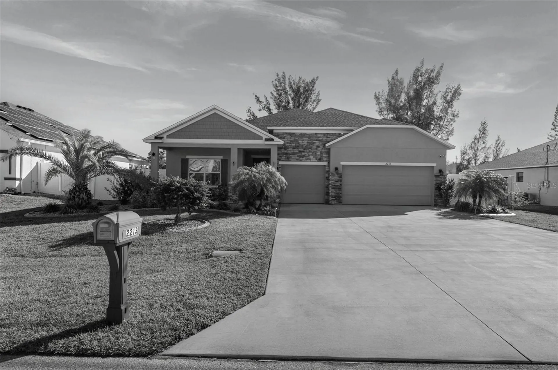 2213 SW 7th Place Cape Coral FL 33991