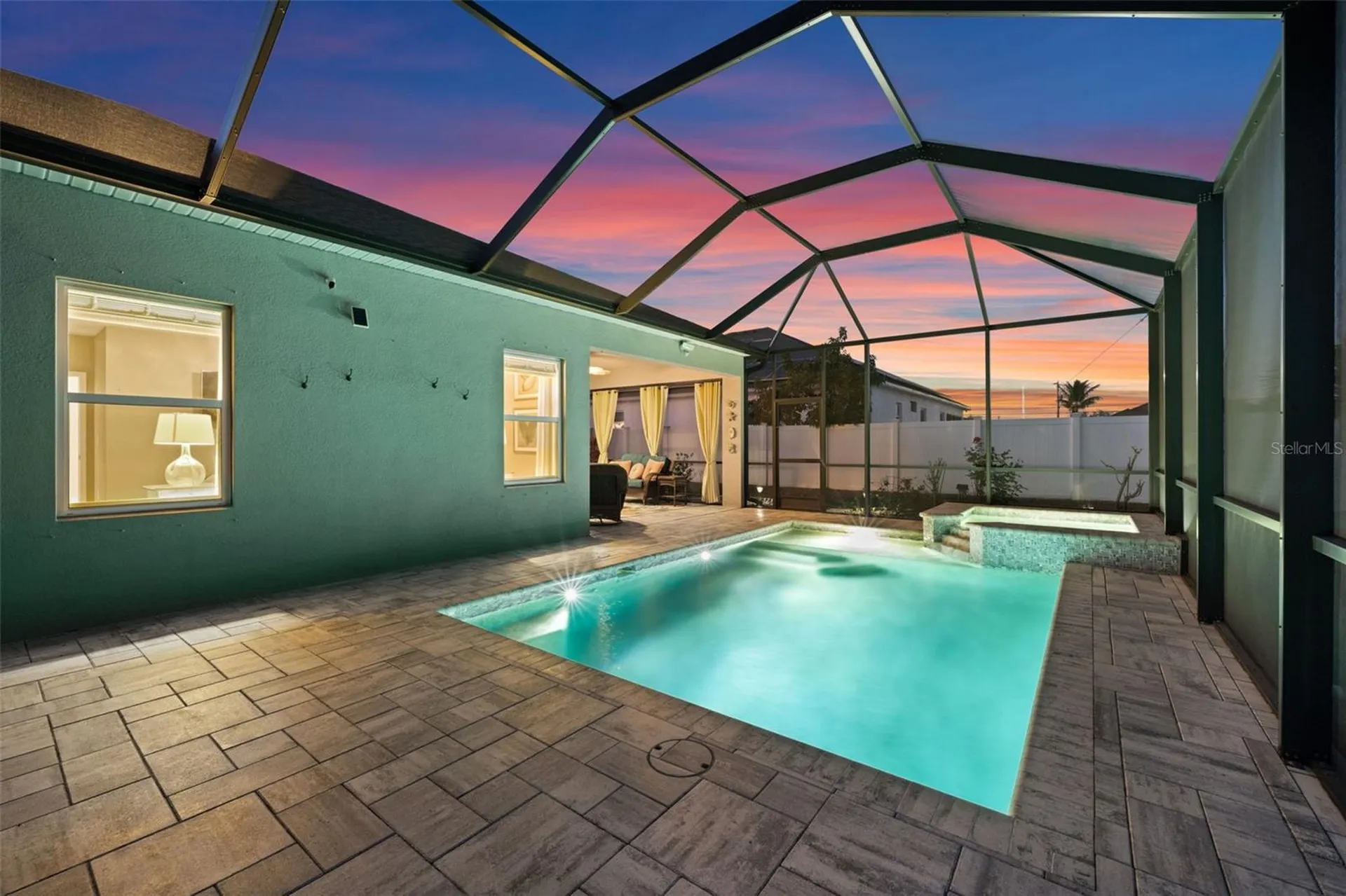 2213 SW 7th Place Cape Coral FL 33991