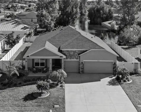2213 SW 7th Place Cape Coral FL 33991