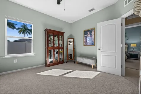 2213 SW 7th Place Cape Coral FL 33991