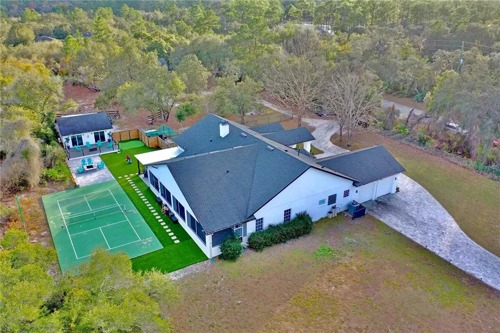 965 Pine Hill Boulevard Geneva FL 32732