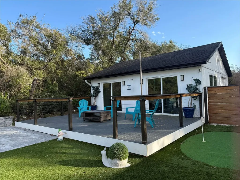 965 Pine Hill Boulevard Geneva FL 32732
