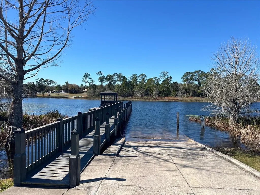 965 Pine Hill Boulevard Geneva FL 32732