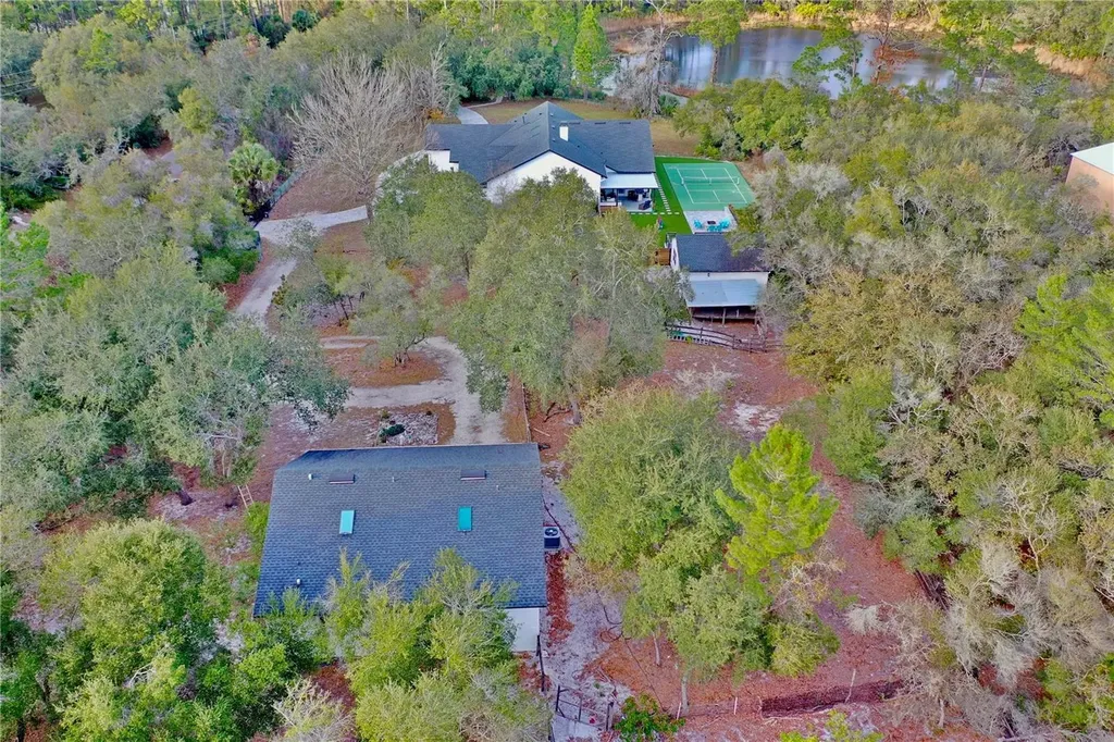 965 Pine Hill Boulevard Geneva FL 32732