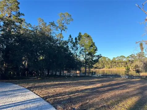 965 Pine Hill Boulevard Geneva FL 32732