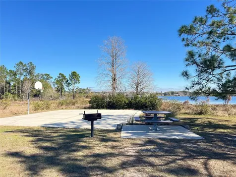 965 Pine Hill Boulevard Geneva FL 32732