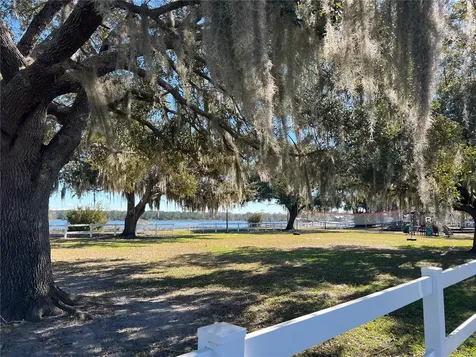 965 Pine Hill Boulevard Geneva FL 32732